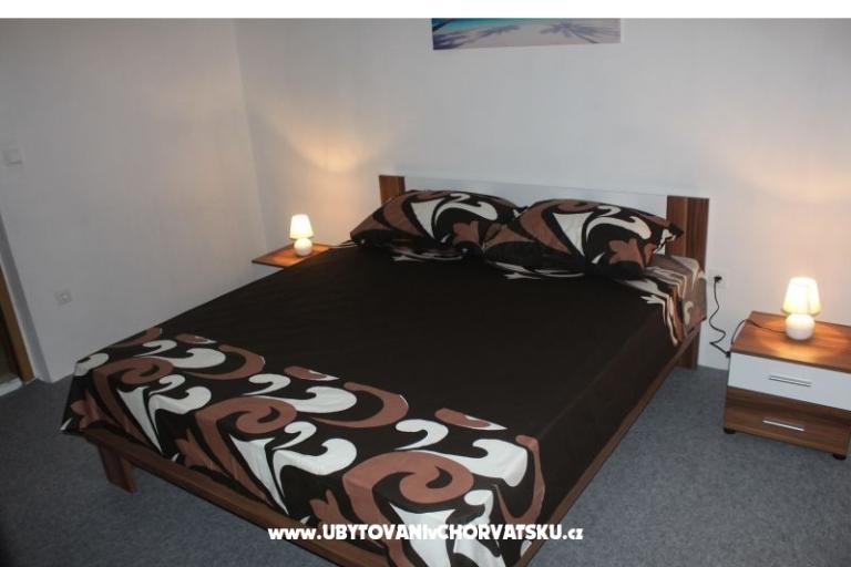 Apartment and pool Nika – photo 7