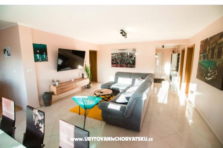 Apartment  – photo 4