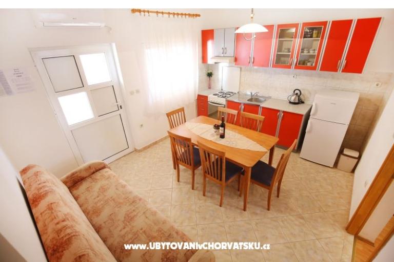 Apartments First row to the sea – photo 7