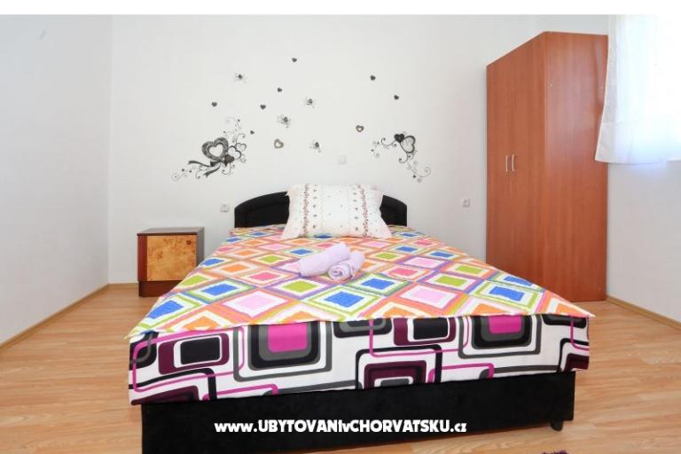 Apartments Anamarija – photo 6