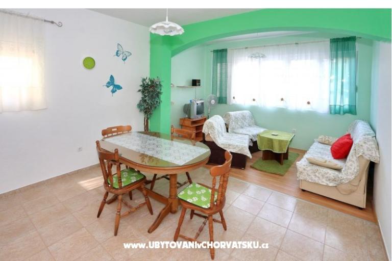 Apartments Anamarija – photo 8