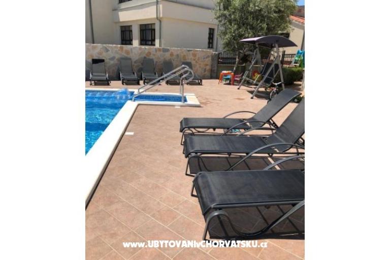 Apartments Denis – photo 4