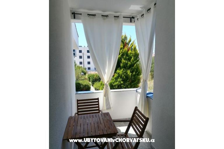 Apartments Dora  – photo 4