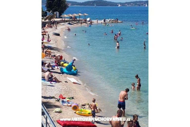 Apartments Karin – photo 10