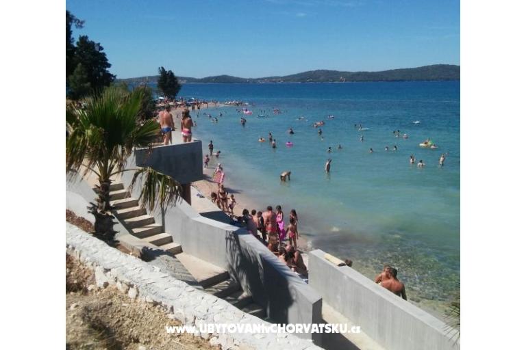 Apartments Karin – photo 13