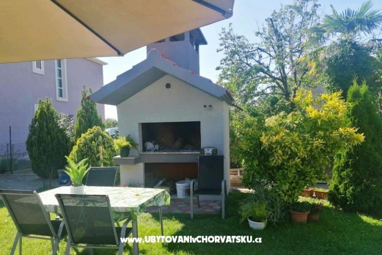 Apartments Karin – photo 7