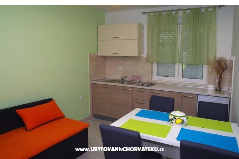 Apartments Lovre – photo 2