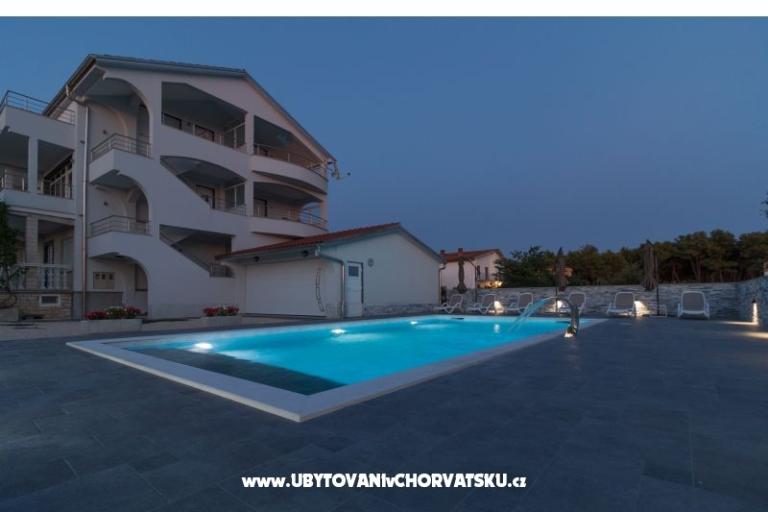 Apartments Martin – photo 10