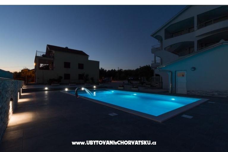 Apartments Martin – photo 12