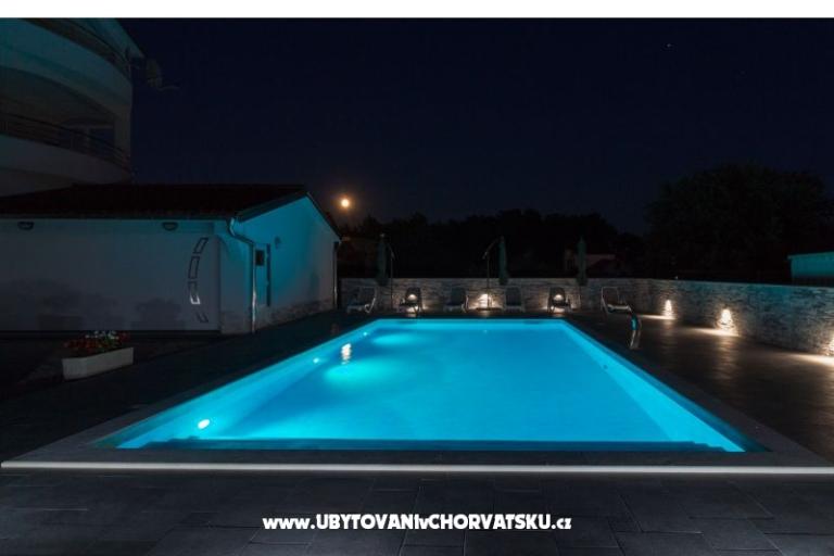 Apartments Martin – photo 18
