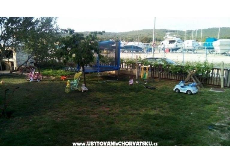 Apartments Šimunić Punta – photo 4