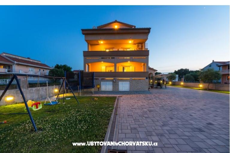 Apartments Škara – photo 10