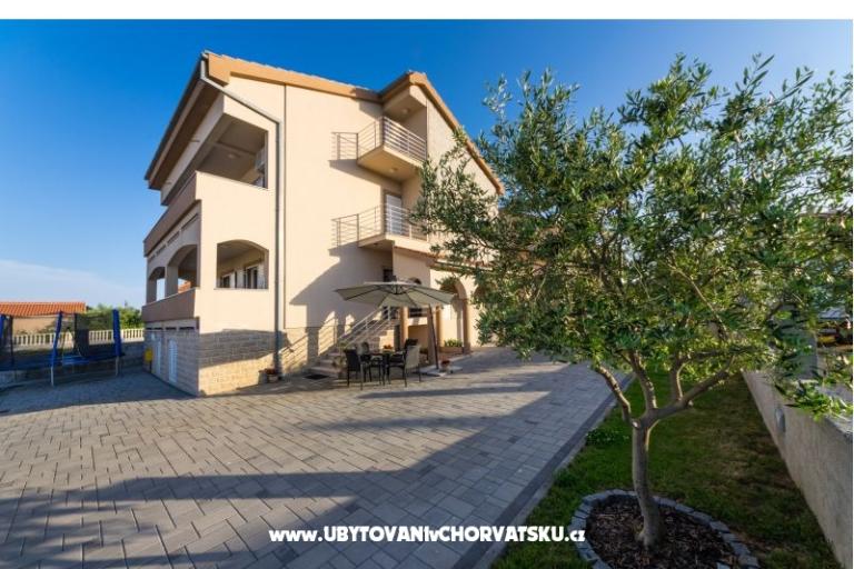 Apartments Škara – photo 9