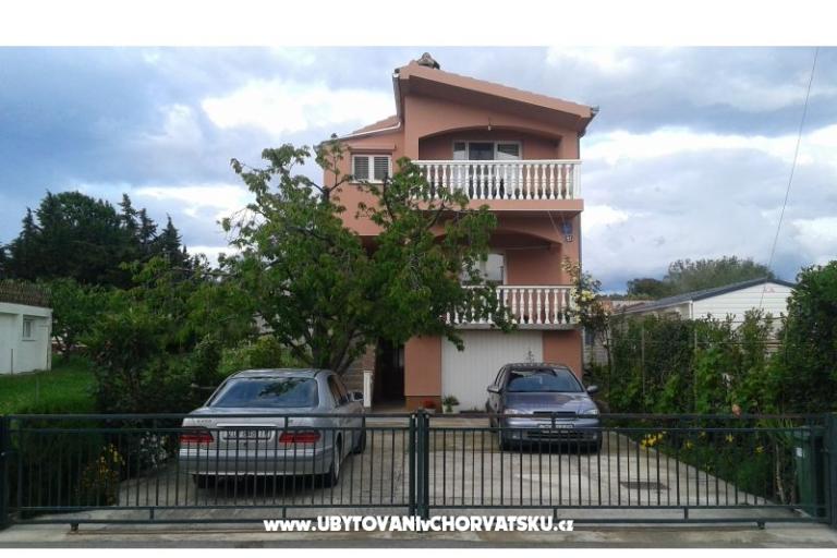 Apartments Vilma i Neven – photo 2
