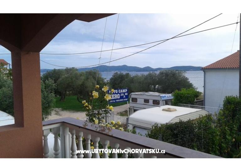 Apartments Vilma i Neven – photo 3
