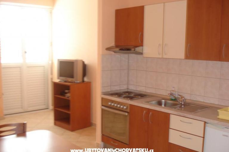 Apartments Leona – photo 8