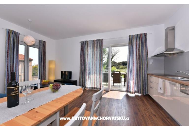 Crowonder Harbor willa u Polki – photo 15