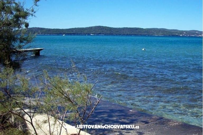 Lovely Place by the Sea – photo 11