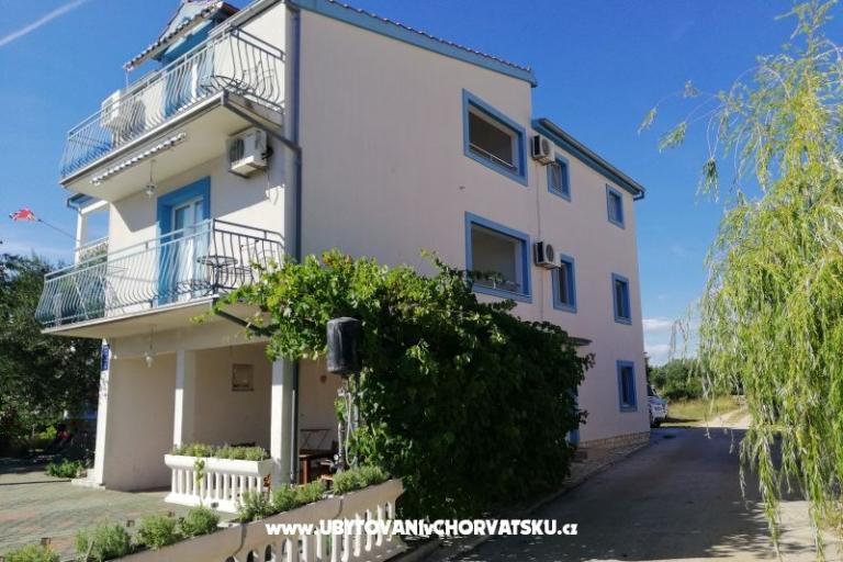 Apartments Došen – photo 16