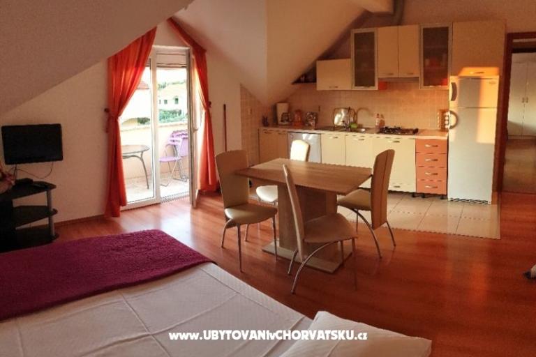Apartments Krajnović Biograd – photo 2