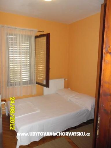 Apartments Kvarantan i Karabatić  – photo 6