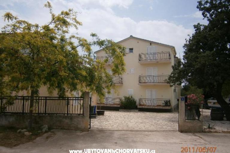 Apartments Mara  – photo 2
