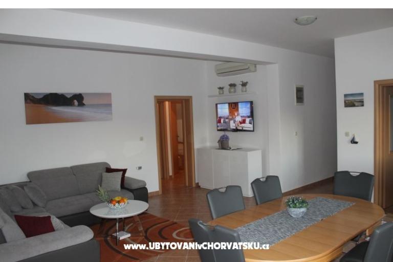 Apartments Šarić – photo 11