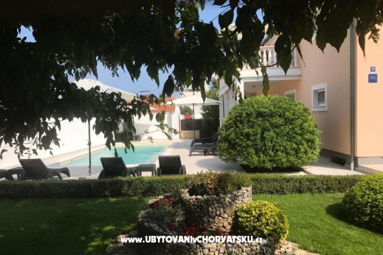 Apartments Šarić – photo 5