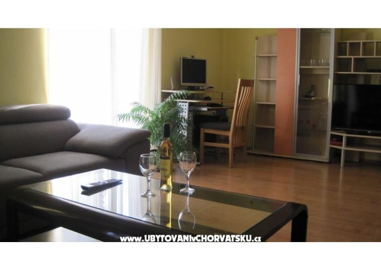 Apartment 7 – photo 5