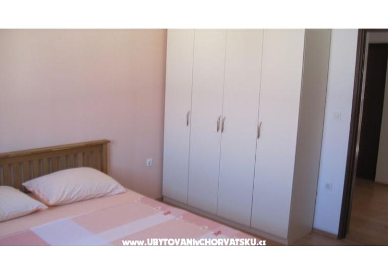 Apartment 7 – photo 8