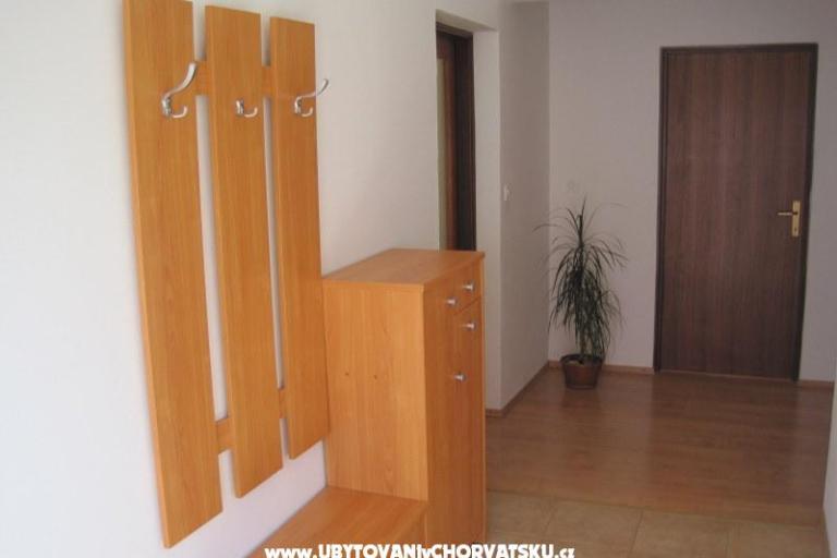 Apartment 7 – photo 9