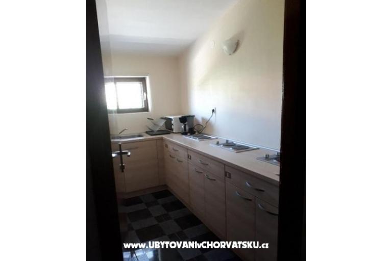 Apartment Anastazija i sobe RoLo uz  – photo 17