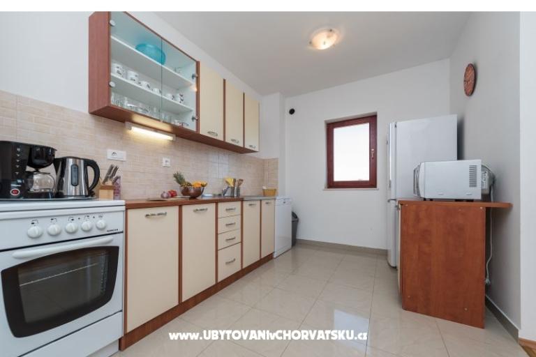 Apartments Blandona – photo 8