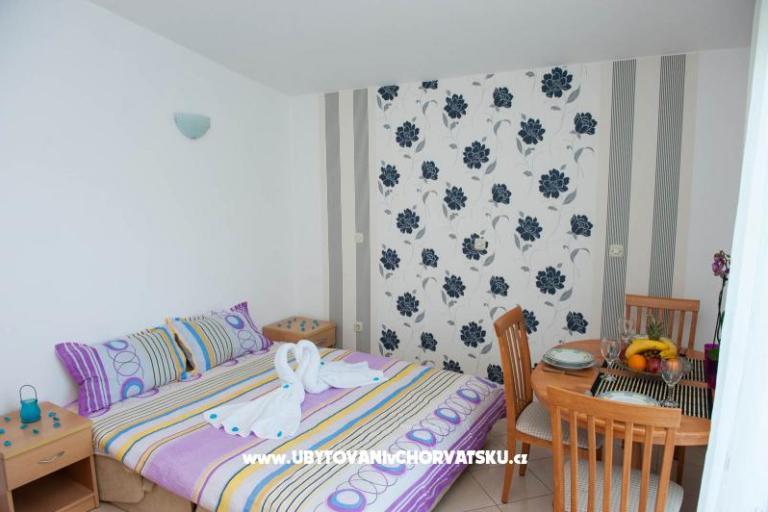 Apartments Tiho i Jelena – photo 8