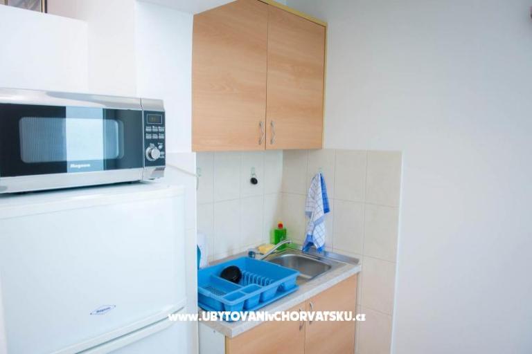 Apartments Tiho i Jelena – photo 9