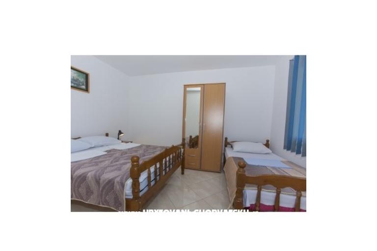 Apartments Melisa – photo 4