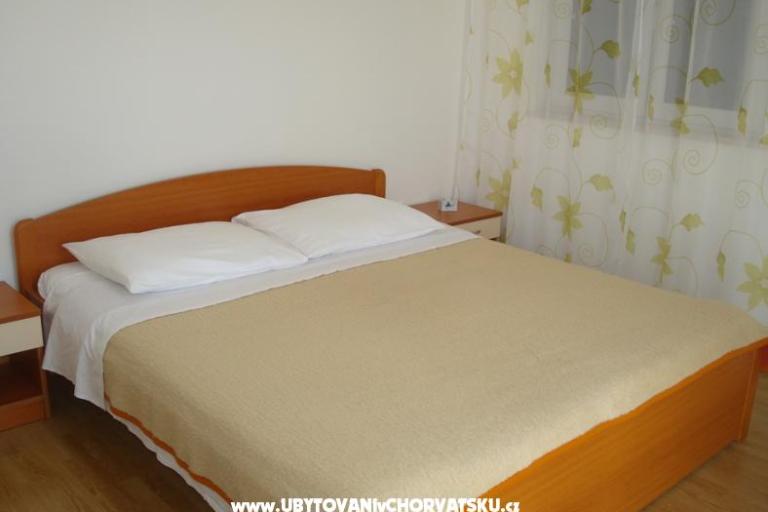 Apartments Villa Niko Bol – photo 10