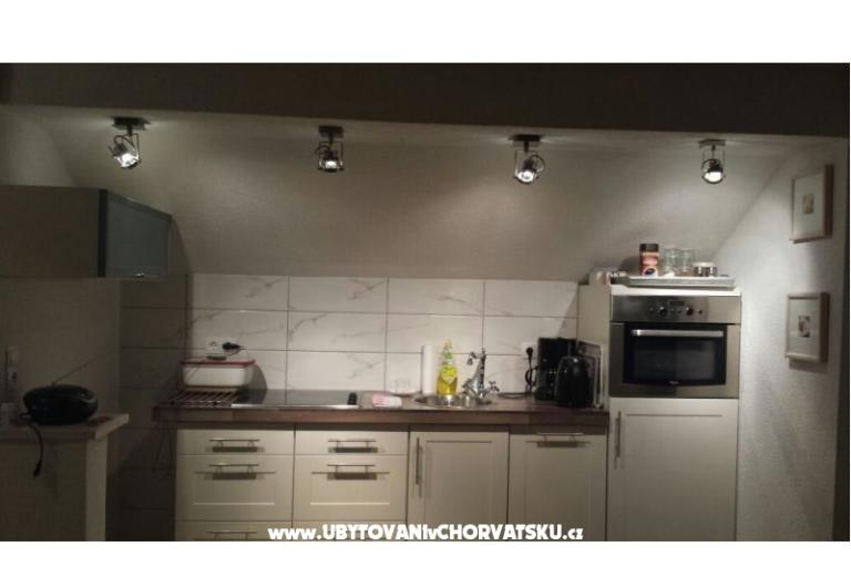 Apartments Sandra – photo 11