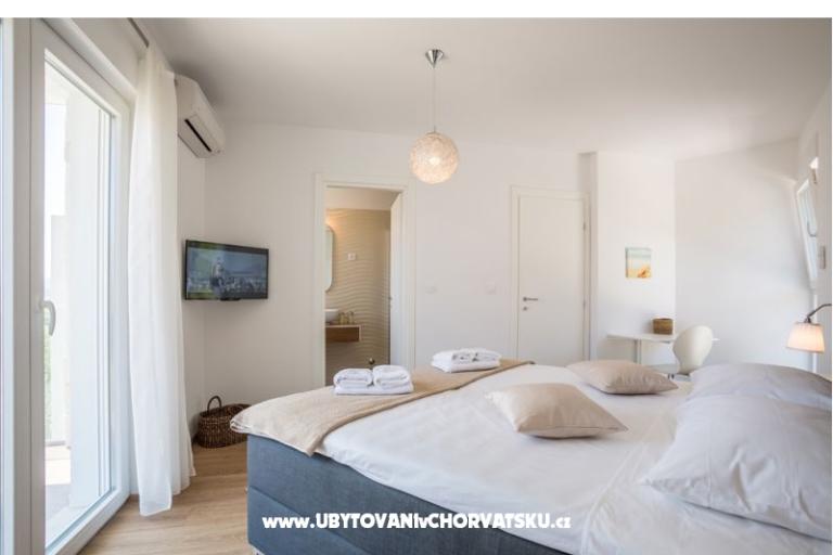 Villa Blanka Bol island Brac for 12 – photo 17