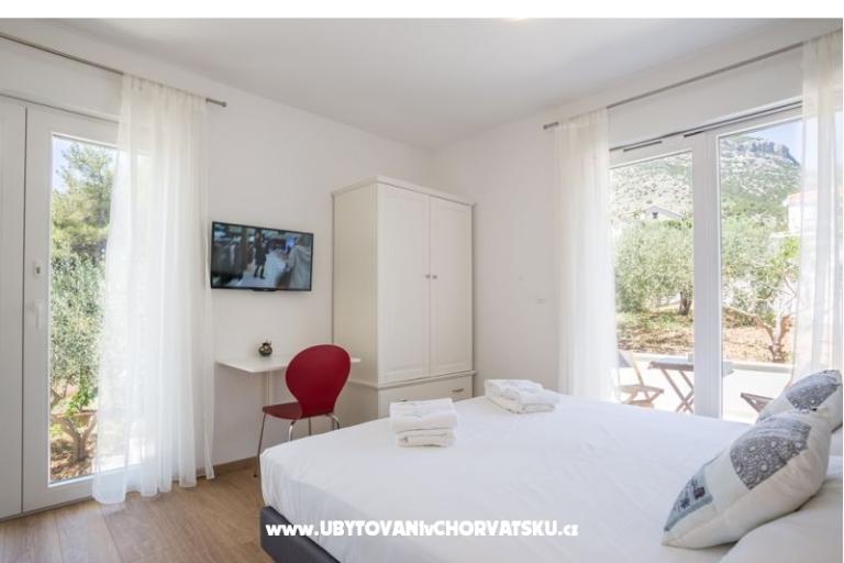 Villa Blanka Bol island Brac for 12 – photo 9