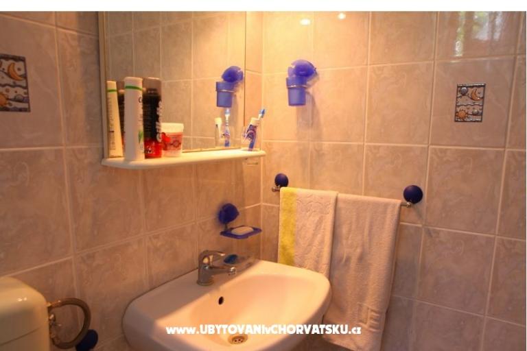 Vacation house Doda uvala Tičja Luka – photo 11