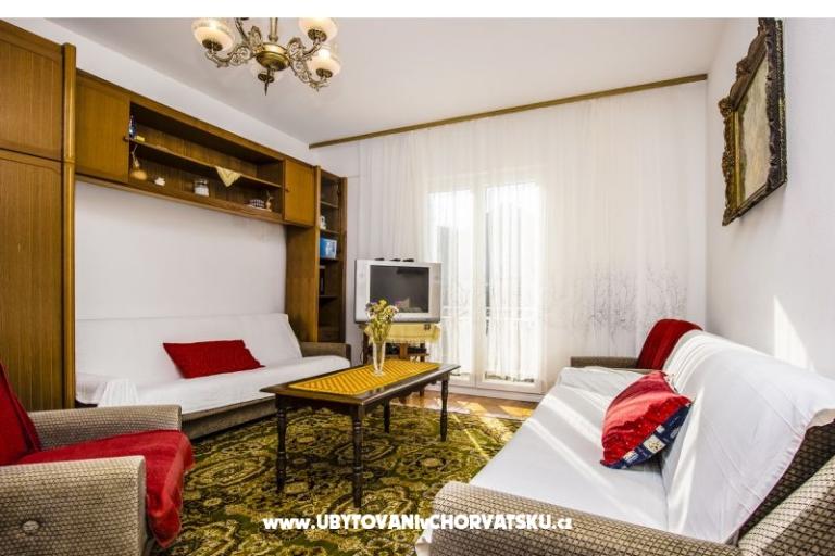 Supetar, Island Brač – photo 10