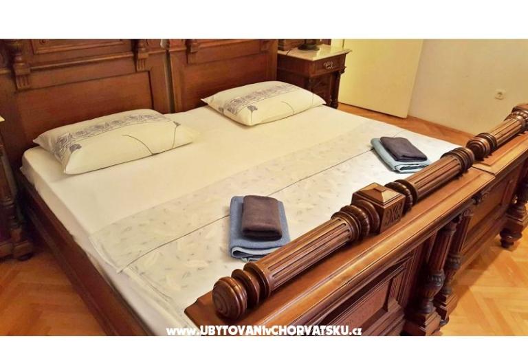 Cro-Split Apartments – photo 10