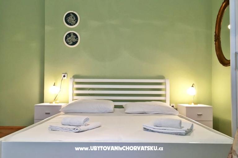 Cro-Split Apartments – photo 2
