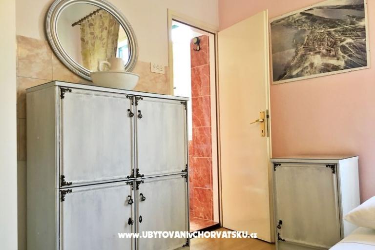 Cro-Split Apartments – photo 5