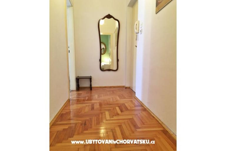 Cro-Split Apartments – photo 7