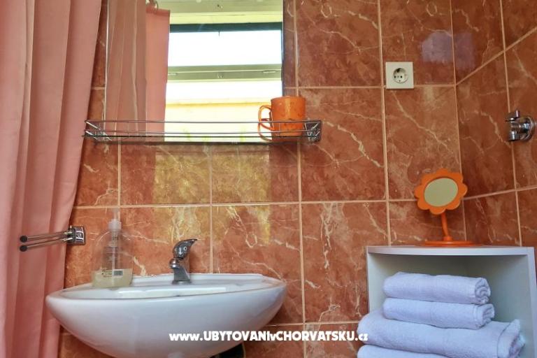 Cro-Split Apartments – photo 9