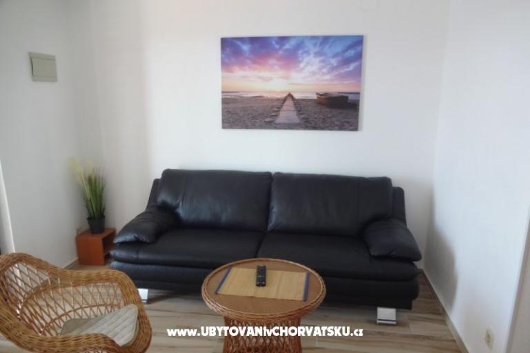 Apartments Jena, Pisak – photo 10