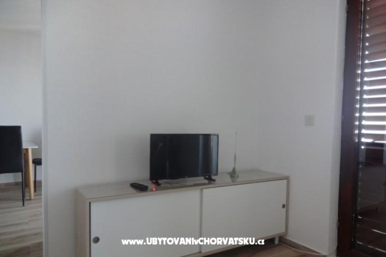 Apartments Jena, Pisak – photo 13