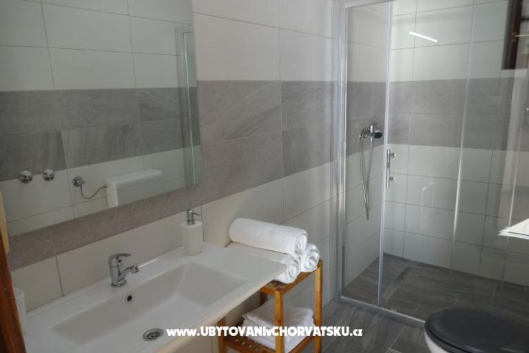 Apartments Jena, Pisak – photo 7